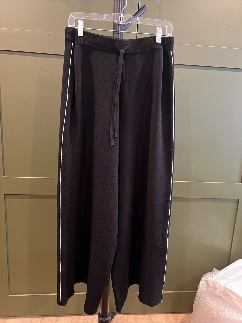 Max Studio Black Knit Wide-Leg Pants with Side Stripe